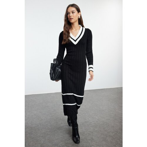 Trendyol Black Maxi Knitwear Color Block Dress Cene