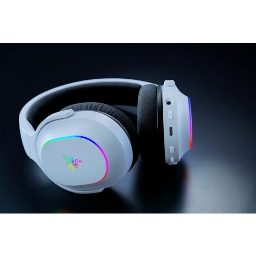 Razer Slu&amp;scaron;alke Barracuda X Chroma Wireless, bele, (5000046809) Slike