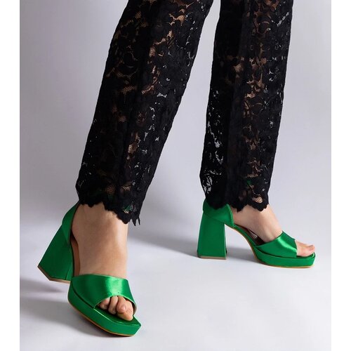 D/CEO Yellow sandals Dolores Cene