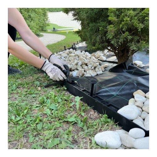  Set graničnika za travu 10 m – Grass Border + 32 klinova za fiksiranje ( VLKGrassborder-set10m ) Cene
