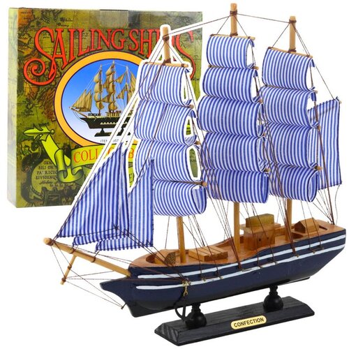  Kolekcionarski model ukrasnog jedrenjaka bijelo-plave boje 33x31cm Cene