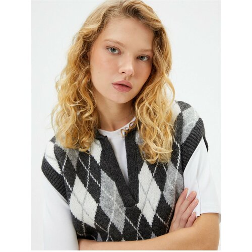 Koton Polo Neck Knitwear Sweater with Diamond Pattern Soft Texture Cene