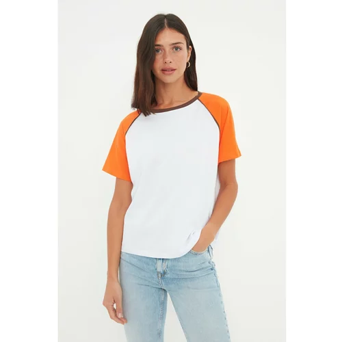 Trendyol Orange Semi-fitted Raglan Sleeve Knitted T-Shirt