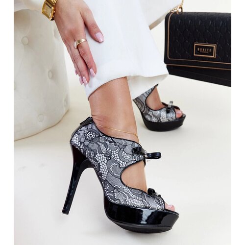 Gemre White and black elegant high heels Metla Cene
