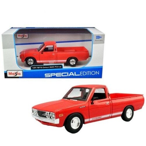Maisto Metalni model autića 1:24 Datsun 620 Pick-Up Special Edition, 18cm Cene