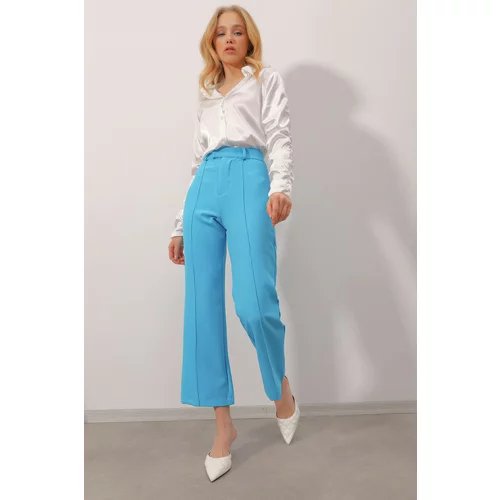 Trend Alaçatı Stili Women's Turquoise Blue Stitching at the Front Woven Collar Trousers