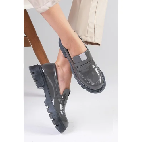 Mio Gusto Casey Gray Color Patent Leather Thick Soled Women's Loafers.