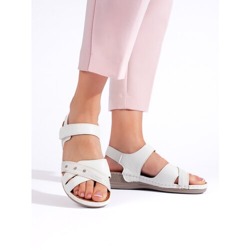 Shelvt Lightweight white women's platform sandals Cijene