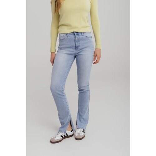 Legendww svetle slim fit zenske farmerke visokog struka sa razrezom na nogavicama -model 225 Cene