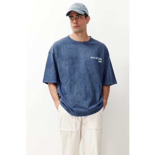 Trendyol Indigo Oversize/Wide Cut Vintage/Faded Effect Printed 100% Cotton T-Shirt Slike