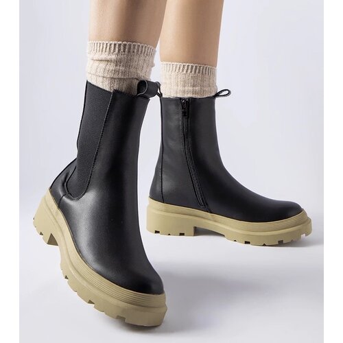 Gemre Black ankle boots on an olive sole Georgette Slike