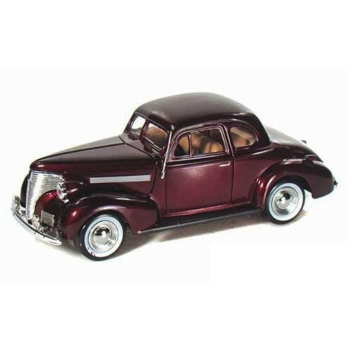 Motor Max metalni model auta 1:24 Chevrolet Coupe 1939 Slike