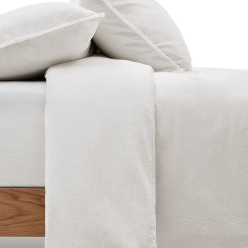 Kave Home Kremno bela posteljnina za zakonsko posteljo/podalj&amp;scaron;ana iz bombažnega perkala 240x220 cm Sifinia &amp;ndash; Slike