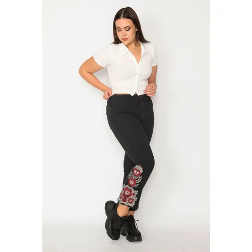 Şans Women's Plus Size Black Embroidery Detail 5 Pocket Jeans
