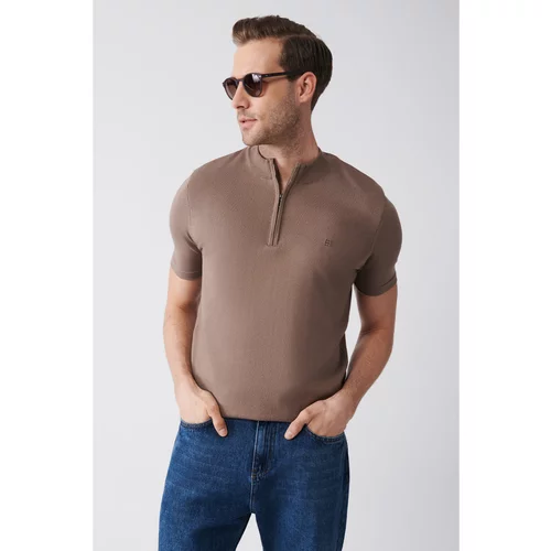 Avva Men's Mink Zippered Polo Neck Standard Fit Regular Cut Knitwear T-shirt