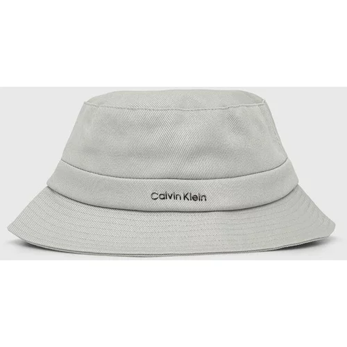 Calvin Klein Bombažni klobuk siva barva