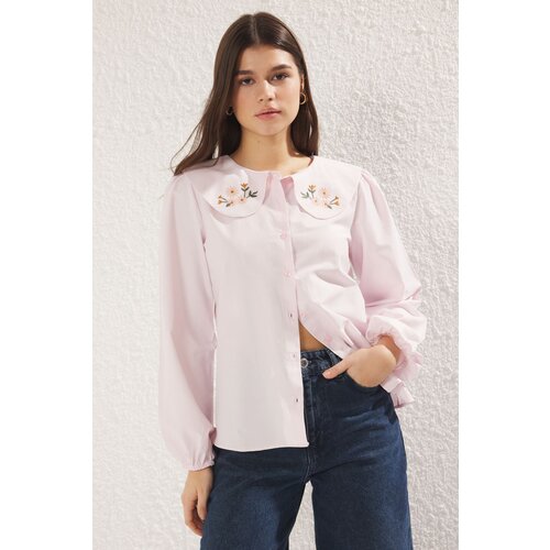 Trendyol Light Pink Collar with Embroidery Detail Woven Shirt Slike