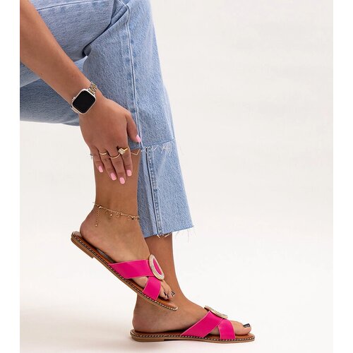 Gemre Pink flip-flops adorned with a zircon buckle Salimba Cene
