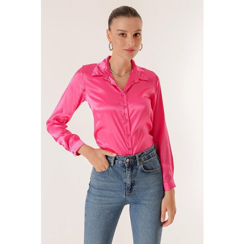 By Saygı Lightly Flowy Satin Shirt Slike