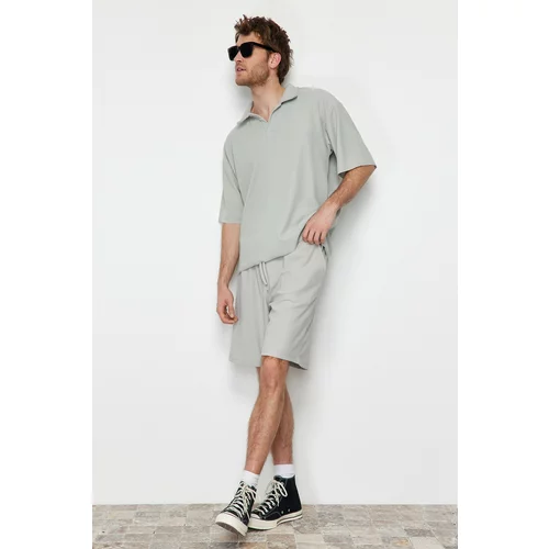 Trendyol Limited Edition Stone Men's Oversize/Wide Cut Textured Non-Wrinkle Ottoman Shorts