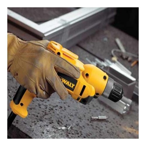 Dewalt bu&amp;scaron;ilica DWD112S, 700W bu&amp;scaron;ilica Slike
