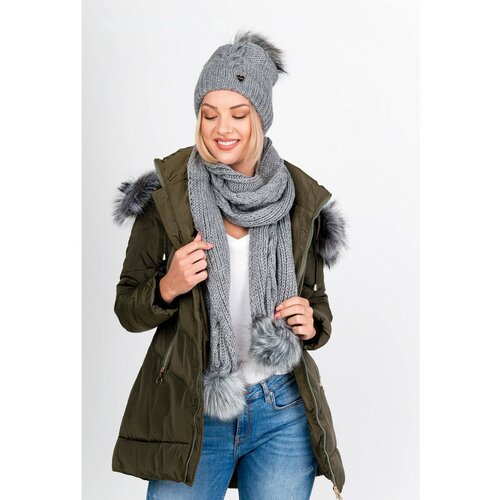 Kesi Women's winter set hat + scarf with pompoms - gray, Slike