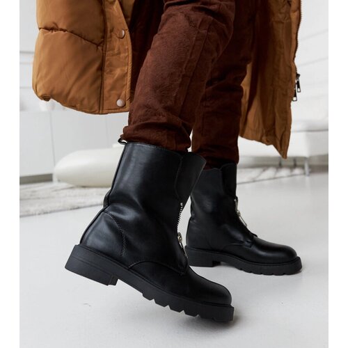 Gemre Black insulated ankle boots with a zipper Oakdale Cene