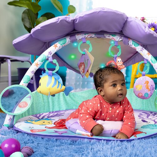 Kids II disney baby podloga za igru - the little mermaid twinkle trove 112479 Slike