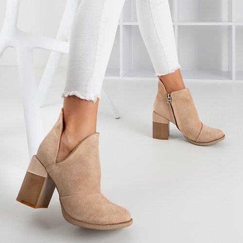 Resti Beige women's boots on a post with cutouts Cintura - Footwear Cene
