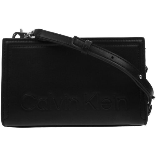 Calvin Klein Jeans Minimal Hardware Crossbody Crna Cene
