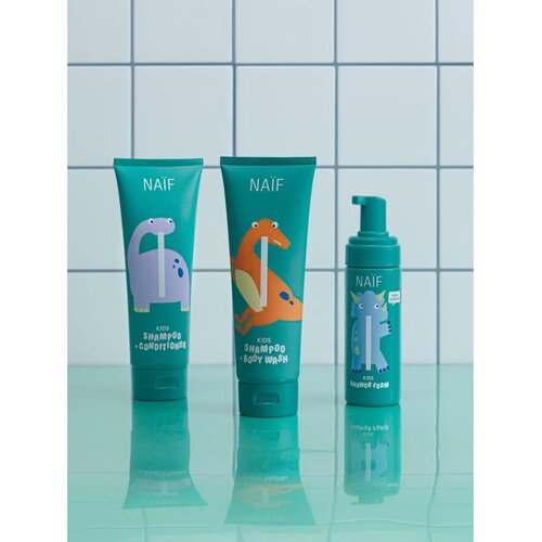 Naif kids shampoo + conditioner &amp;scaron;ampon in balzam za otroke 250 ml Slike