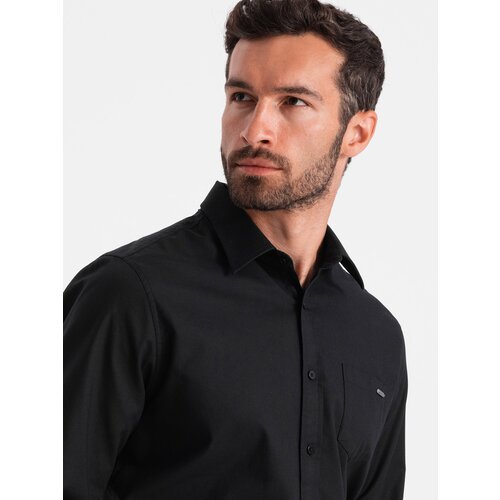 Ombre Men's cotton shirt with pocket REGULAR FIT - black Cene