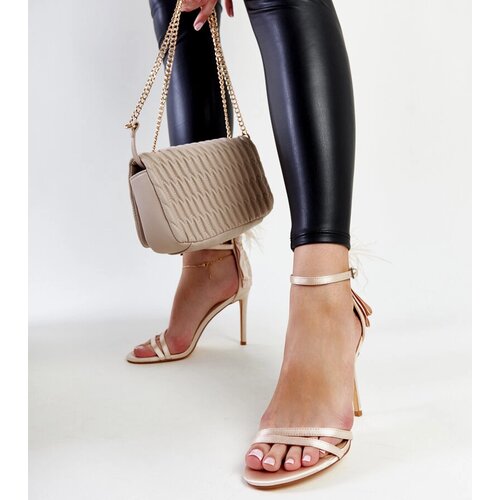 Gemre Beige sandals with feathers Adalgisio Cene