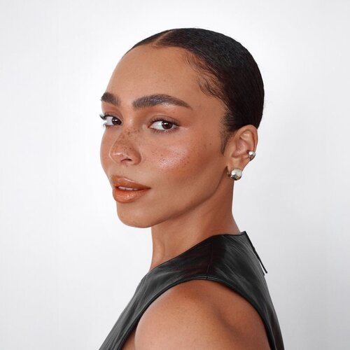 Smashbox LIT STX Blushlighter rdečilo z osvetljevalcem v paličici odtenek Brnz.GIF 5 g Slike
