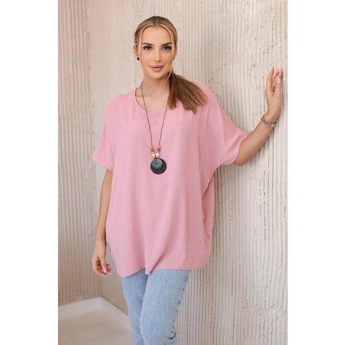 Kesi Oversized blouse with pendant in dark pink color Slike