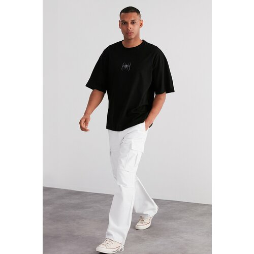 Trendyol Men's Black Oversize/Wide-Fit Reflector Spider Printed T-shirt Cene