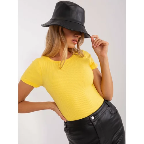 Fashion Hunters Yellow ribbed basic blouse with short sleeves