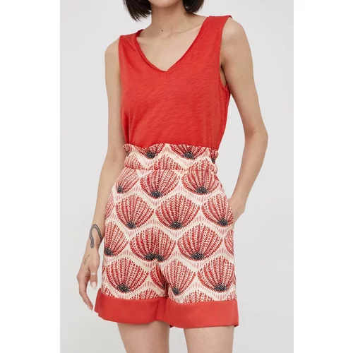 Sisley Kratke hlače ženske, rdeča barva