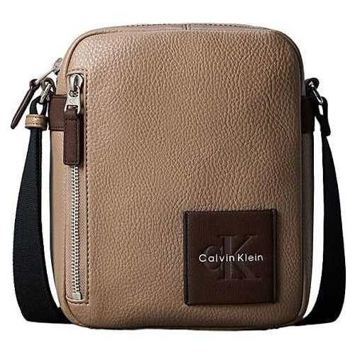 Calvin Klein bež mu&amp;scaron;ka torbica Slike