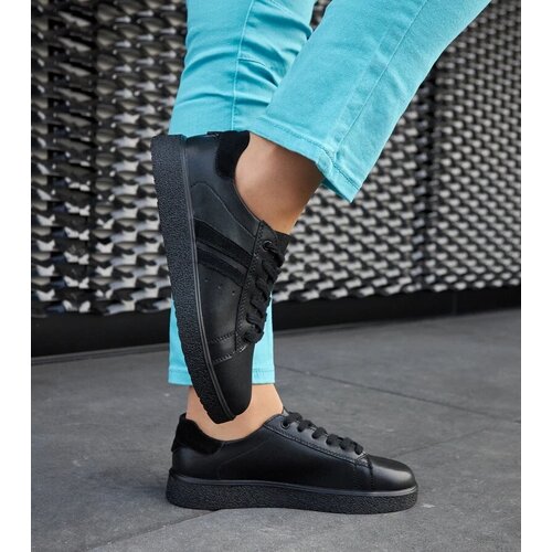 D/CEO White trainers Justar Cene