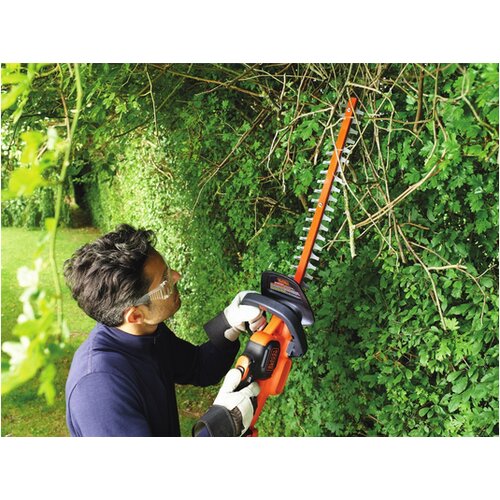 Black &amp;amp; Decker Black&amp;amp;Decker Akumulatorske &amp;scaron;kare za živicu 18V 2.0 Ah 45cm GTC18452PC Slike