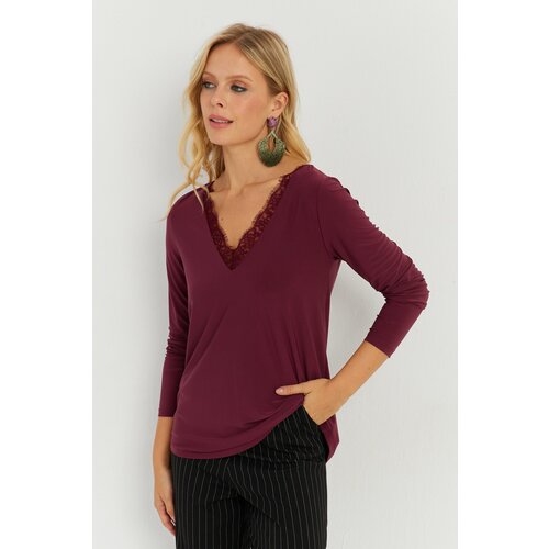 Cool & Sexy Women's Burgundy Lace Detailed Blouse Slike