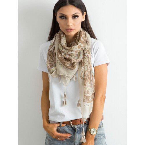 Fashion Hunters Scarf with fringes and beige print Cene