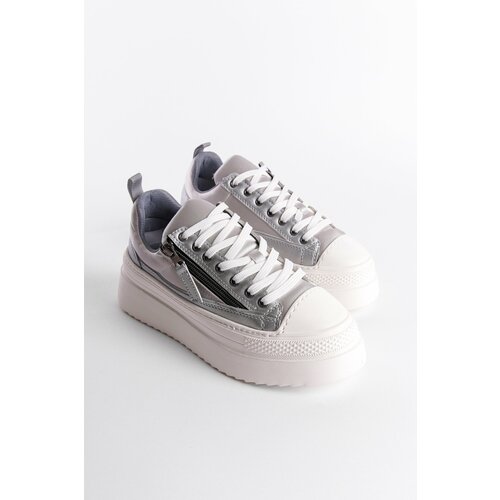 Capone Outfitters Sneakers Cene