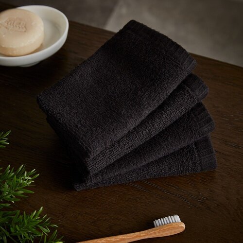 Catherine Lansfield Črne hitro su&amp;scaron;eče frotirne bombažne brisače v kompletu 4 ks 30x30 cm Quick Dry &amp;ndash; Slike