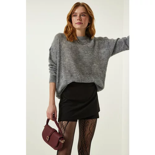 Happiness İstanbul Women's Black Asymmetric Detail Knitted Shorts Skirt