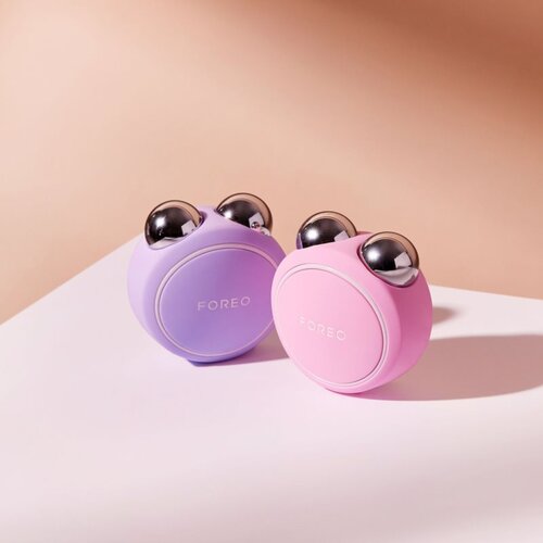 Foreo Bear&amp;trade; Mini Facial Toning Device naprava za učvrstitev obraza 1 ks odtenek Pearl Pink Slike