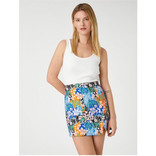 Koton Slim Fit Mini Skirt with Slits in the Side Slike