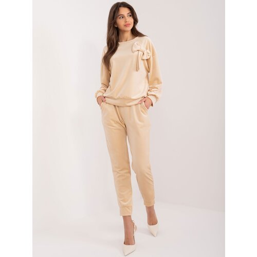 Fashion Hunters Beige women&amp;#039;s velvet set Slike