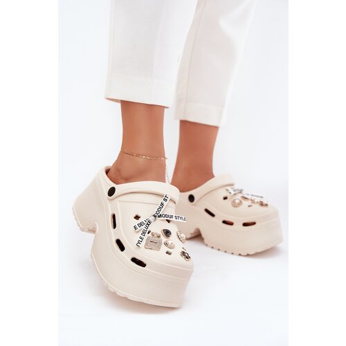 Boto Women's sandals on a chunky platform with embellishments beige Vivira Cijene